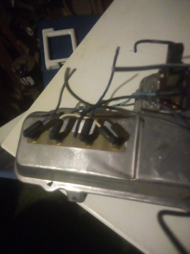 1967-68 Plymouth Fury Gauge Cluster Mopar muy bonito probado y funcionando Foto 3 de 3