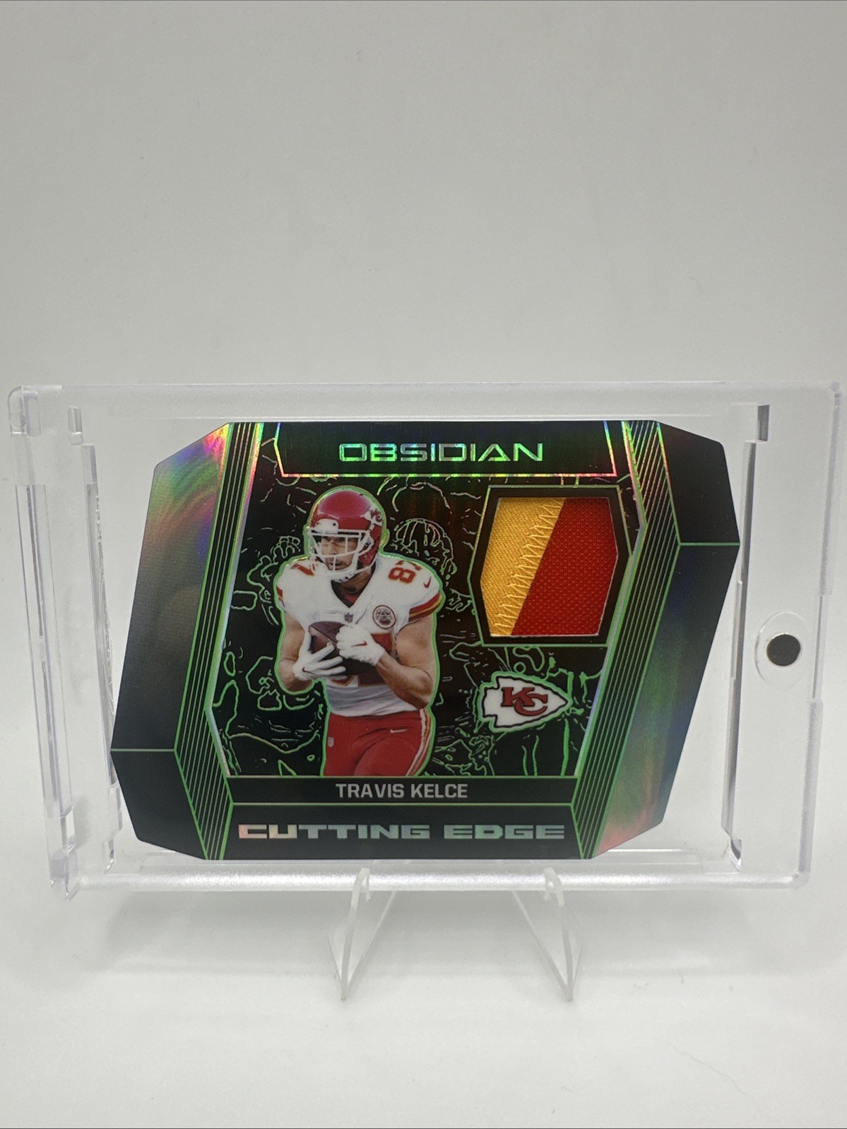 2018 Obsidian Travis Kelce /25 Cutting Edge 2-Color Patch (Chiefs)