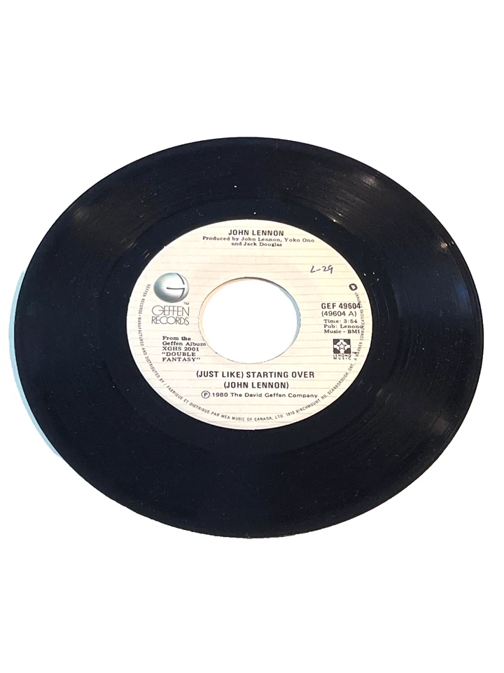 John Lennon - "(Just Like) Starting Over" & "Kiss, Kiss, Kiss" 7" 45 RPM (#66) - Image 2 of 3