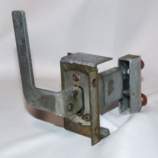 Handle latch and housing for Vendorlator VFA56 Door vending machine