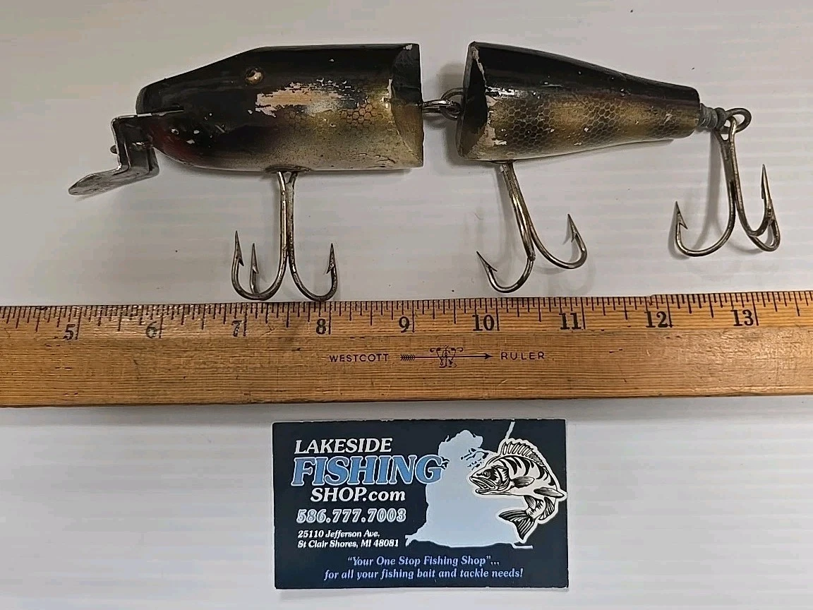 ancient fishing lures The Encyclopedia of Old Fishing Lures: Made in North America main image 1
