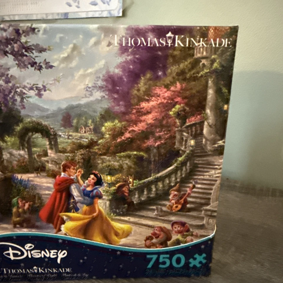 Nuevo Rompecabezas Thomas Kincade Disney Blancanieves 750 Piezas Nuevo Hecho en EE. UU. Foto 3 de 4