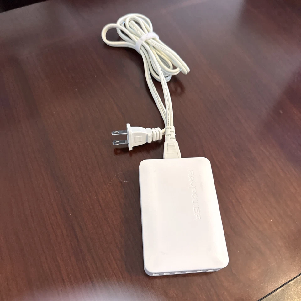 Cargador de escritorio USB de 6 puertos RAVPower RP-PC029 - BLANCO Foto 2 de 4