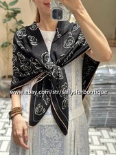 Sallys 70 Cashmere 30 Silk Wrap Scarf Camellia Print Double Face Shawl 53"