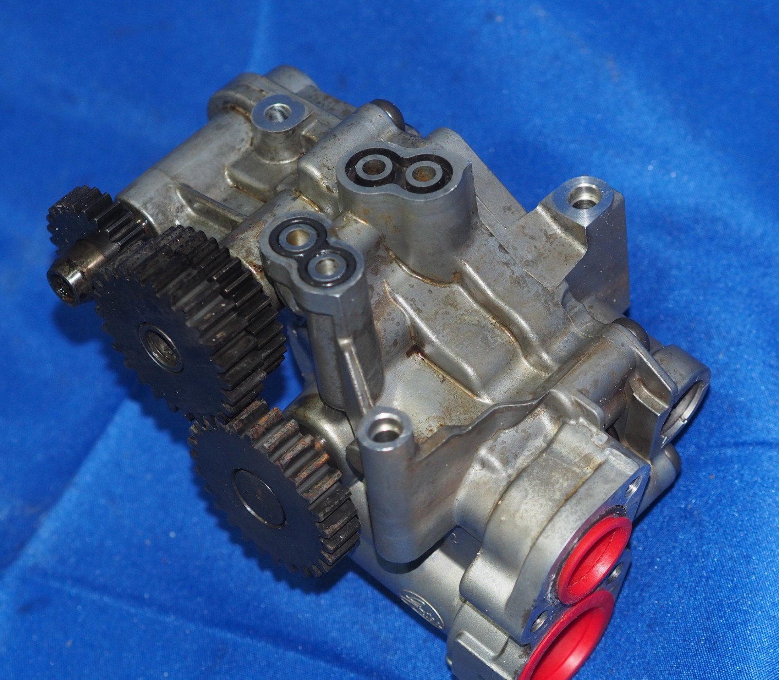 2013-2018 Bentley Continental GT GTC Spur 4.0L Engine Oil Pump Assembly 31K Mi!