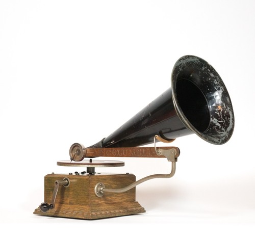 Tiny 1902 Columbia AK Phonograph w/Orig. Embossed Wood Tonearm & Berliner Record