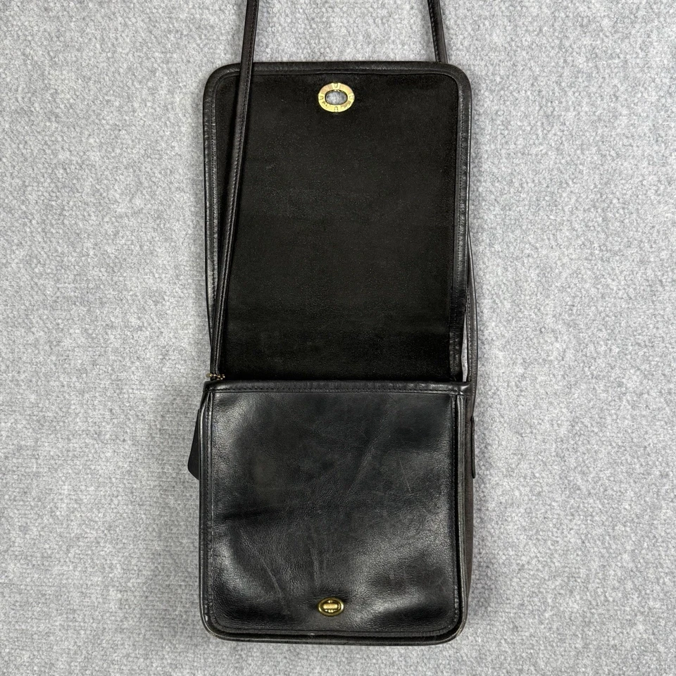 Mini Bolso de Hombro Coach Vintage Cuero Negro Dorado 9620 Foto 3 de 4