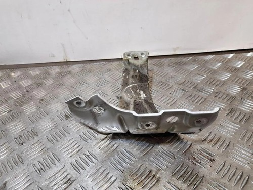 VW PASSAT B7 362 Kotflügelhalter vorne links 3C8821141 2.00 Petrol 33411257