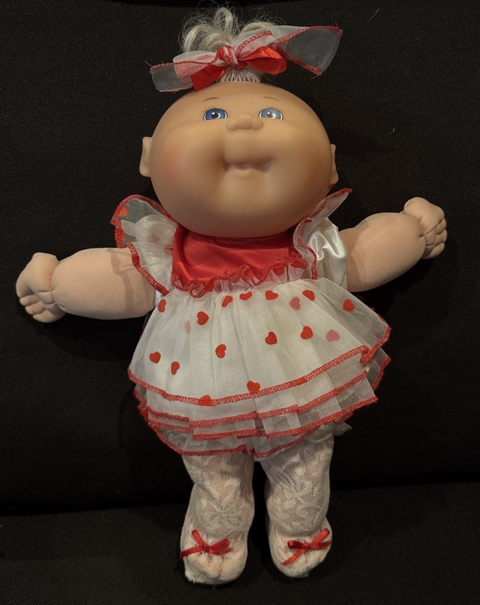 1988 Mattel Cabbage Patch Preemie Doll First Edition Red Heart