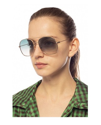 tinted aviator sunglasses