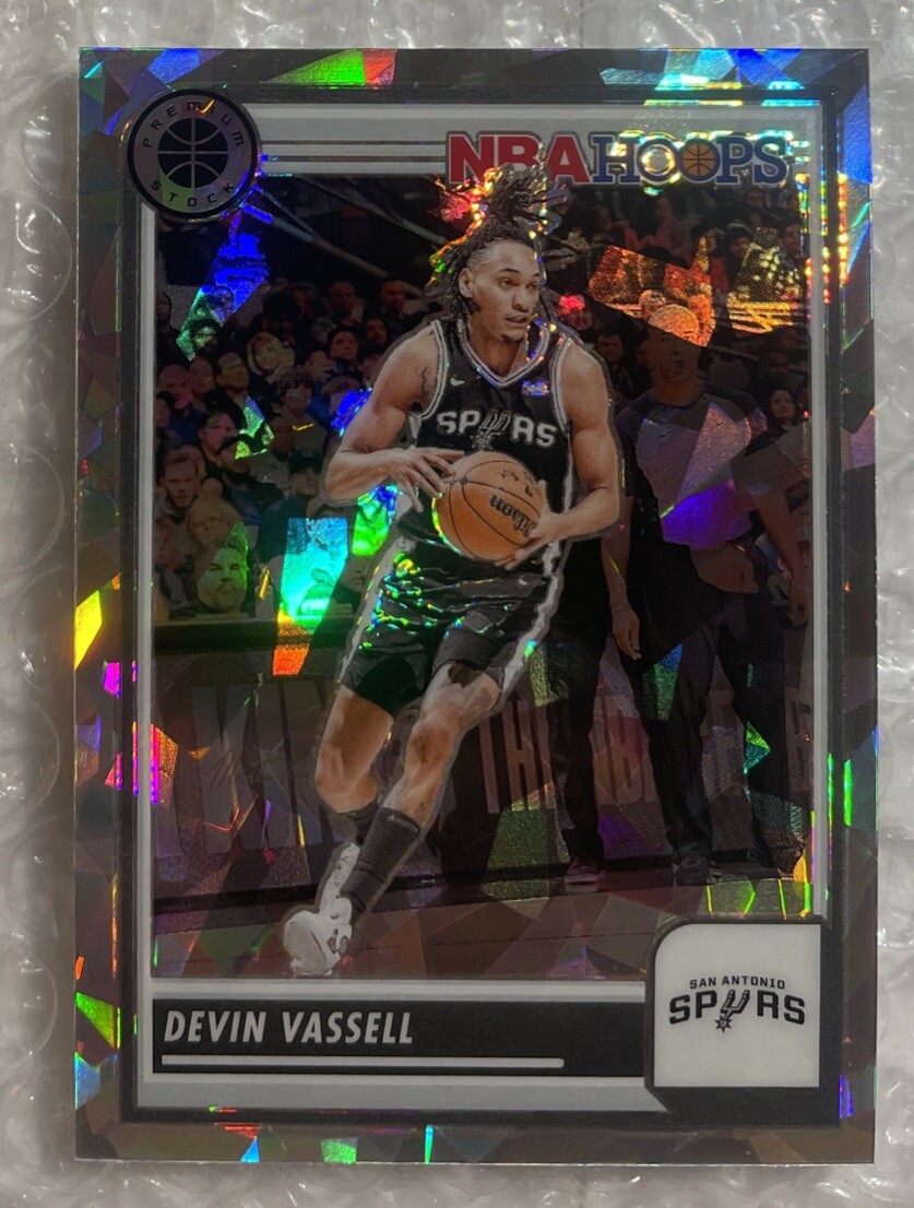 2023-24 Panini NBA Hoops Premium Stock #232 Devin Vassell CRACKED ICE PRIZM