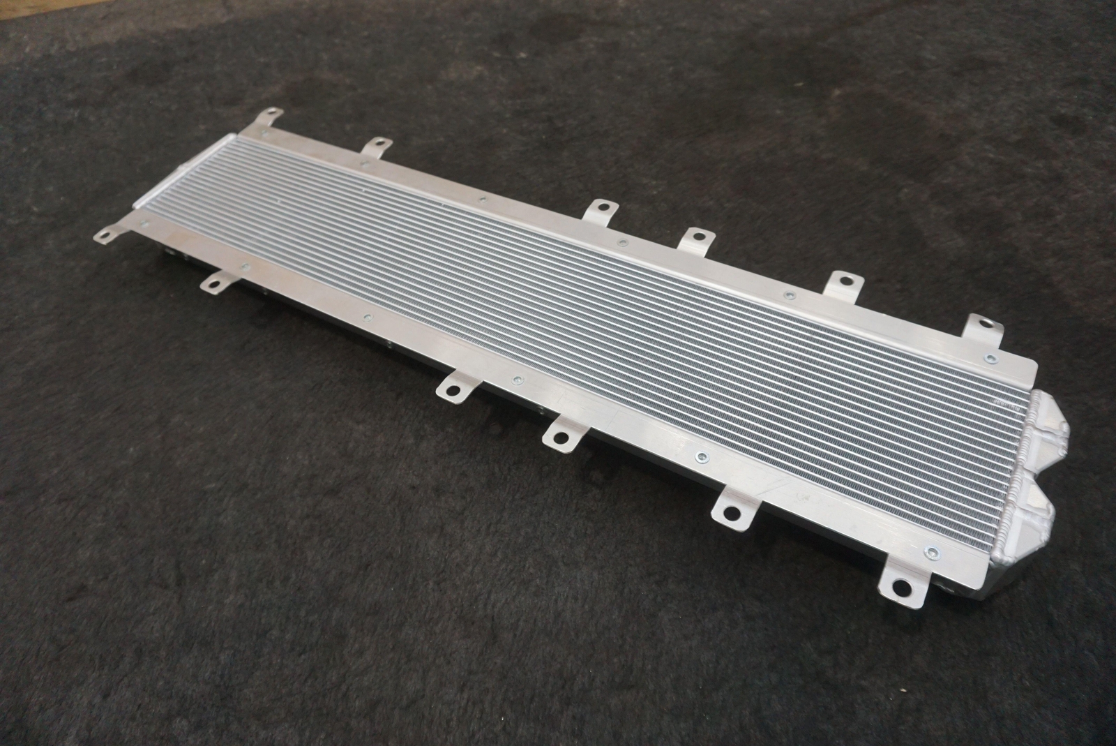 Aftermarket PWR Engine Coolant Radiator 4S9122209 Audi R8 GT4 2019