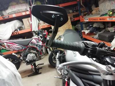 Triumph Motorcycles Fitted Bar End Mirrors On My Street Triple R. The Bike Should've Come Motorcycle & Scooter Windshields For Triumph Street Triple - Foto 3