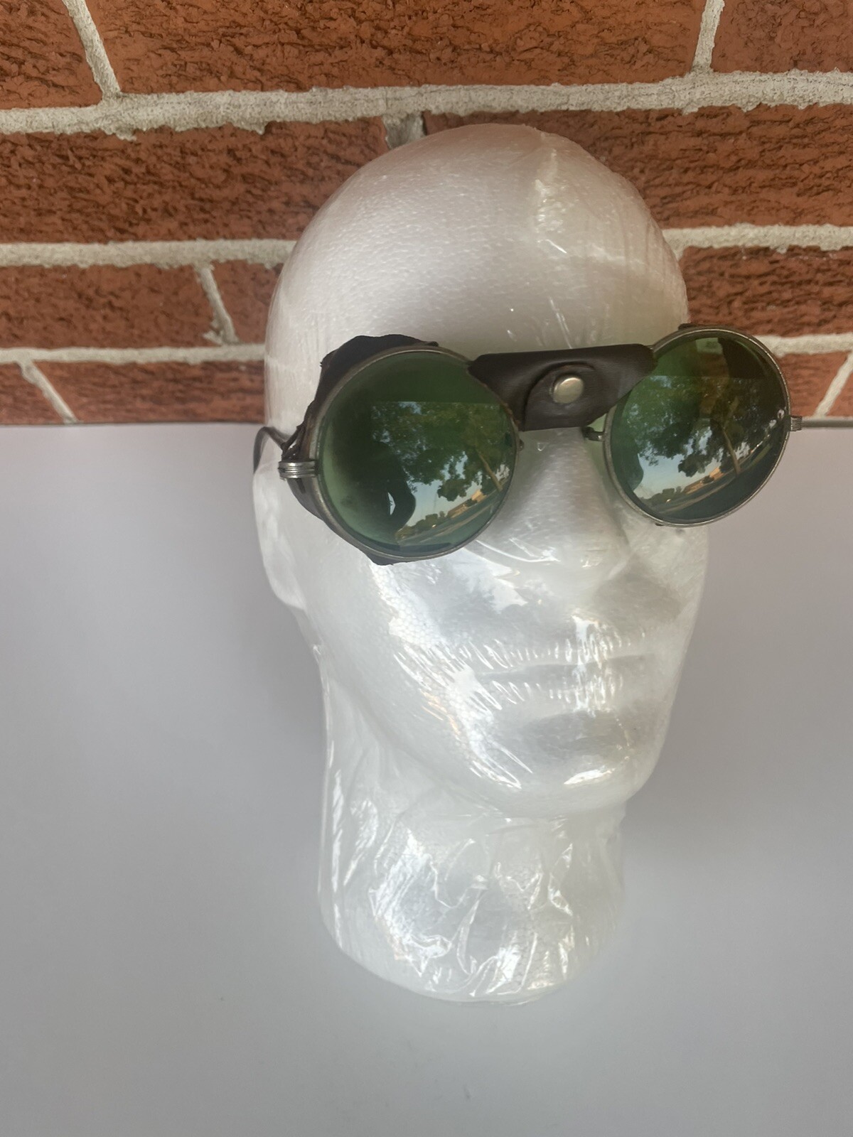 Vintage welding glasses Gem