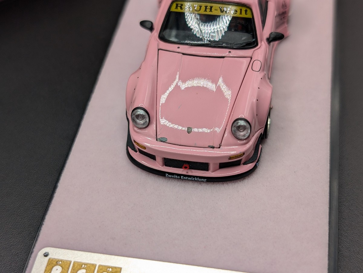1:64 PGM Porsche RWB 930 Pink REGULAR BASE #689/999 *READ