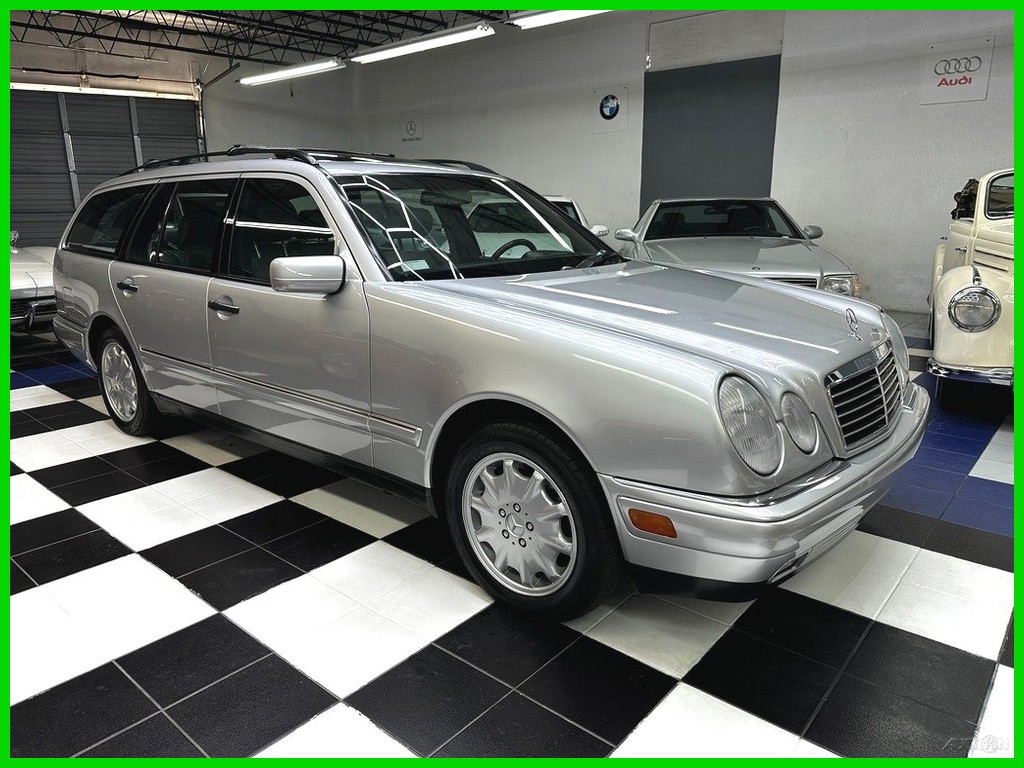 1999 Mercedes-Benz E-Class E 320 WAGON - 45K MILES - CLEANEST ON THE MARKET