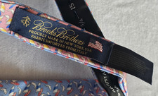 BROOKS BROTHERSS Bow Tie Double Sided Pink  Blue Silk Dolphin Jumping Windsurf