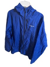 Patagonia Men's Blue Hooded Full Zip Lightweight Nylon Windbreaker Jacket S