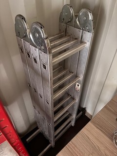 Multi Purpose Folding Aluminium Ladder Multi Position Hinged
