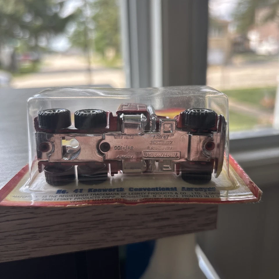 Vintage 1981 Matchbox Lesney Red Kenworth Aerodyne Rig Cab Truck England  - Image 3 of 3