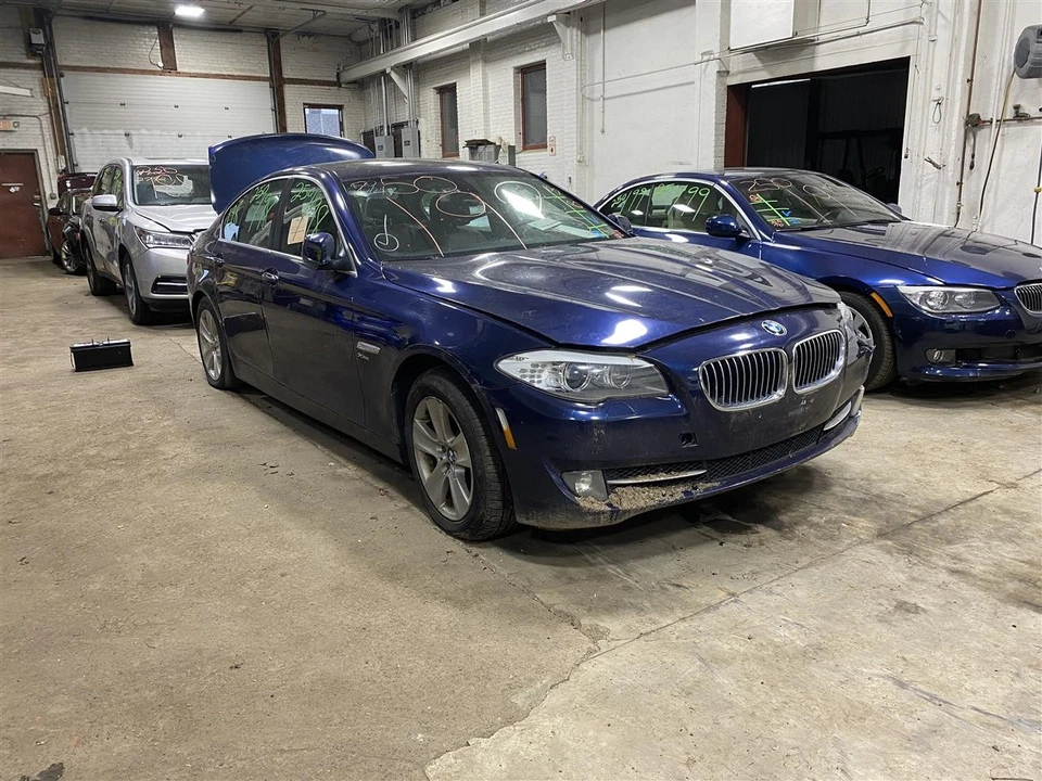 РАЗДАТОЧНАЯ КОРОБКА BMW 528i 2012 12 1400036 - Изображение 2 из 4