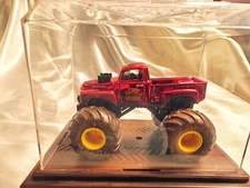 2022 Monster Jam GRAVE DIGGER SPIN MASTER Limited  Toy Fair Exclusive in box
