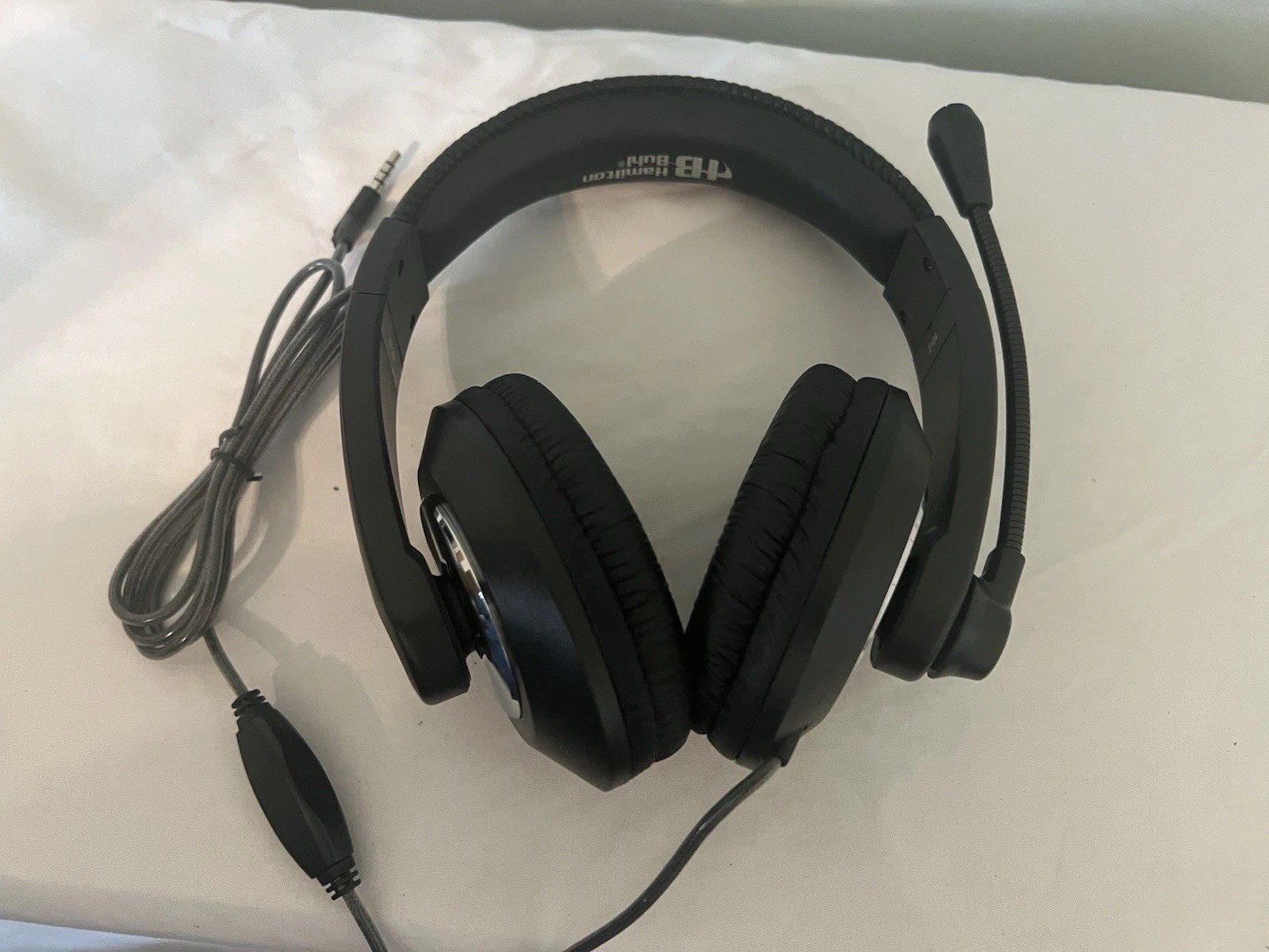 New Headphones And Microphone With 3.5mm  Standard Audio Jack, Smart-Trek ST2BK