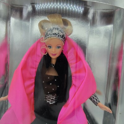 Vintage Happy Holidays 1998 Barbie Doll Limited Edition Black