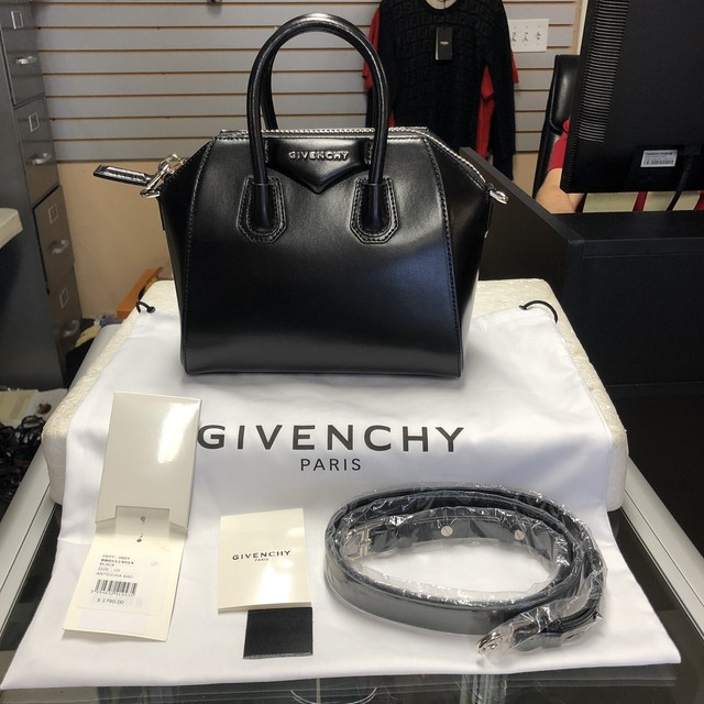 givenchy antigona mini calfskin