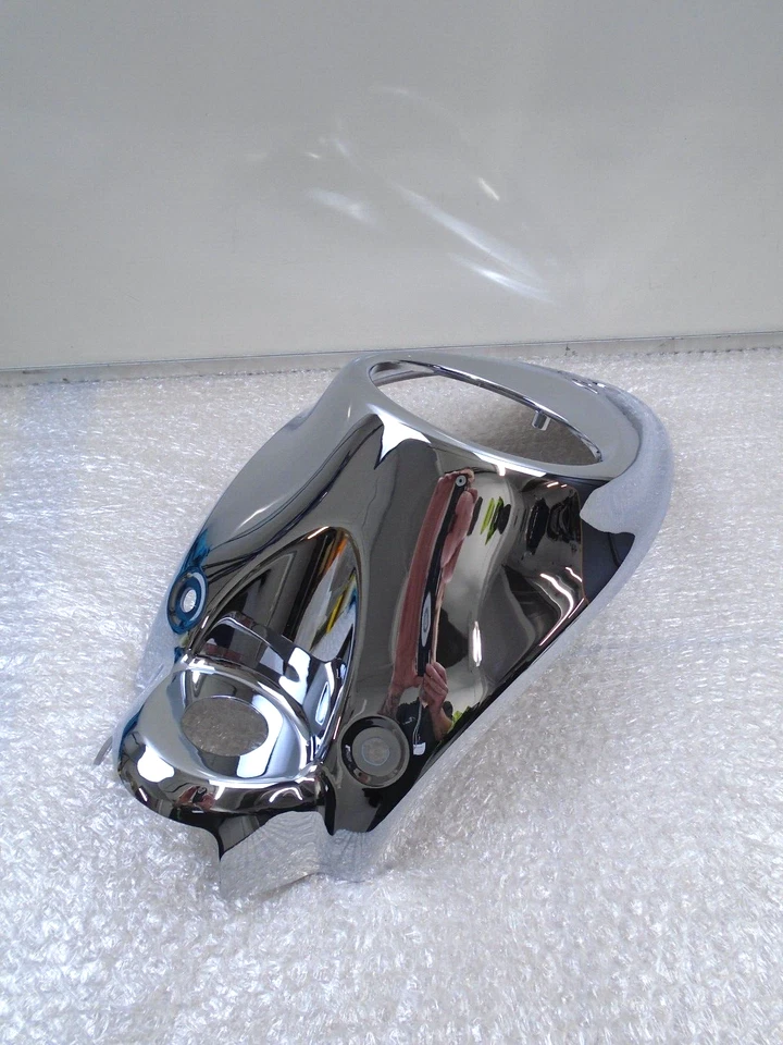 Velocímetro envolvente Triumph Rocket III cromado genuino nuevo T2501464 Foto 3 de 4