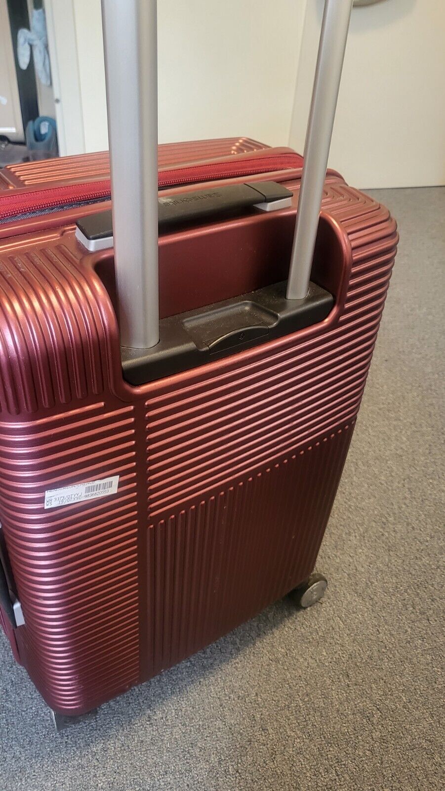 20 inch spinner suitcase