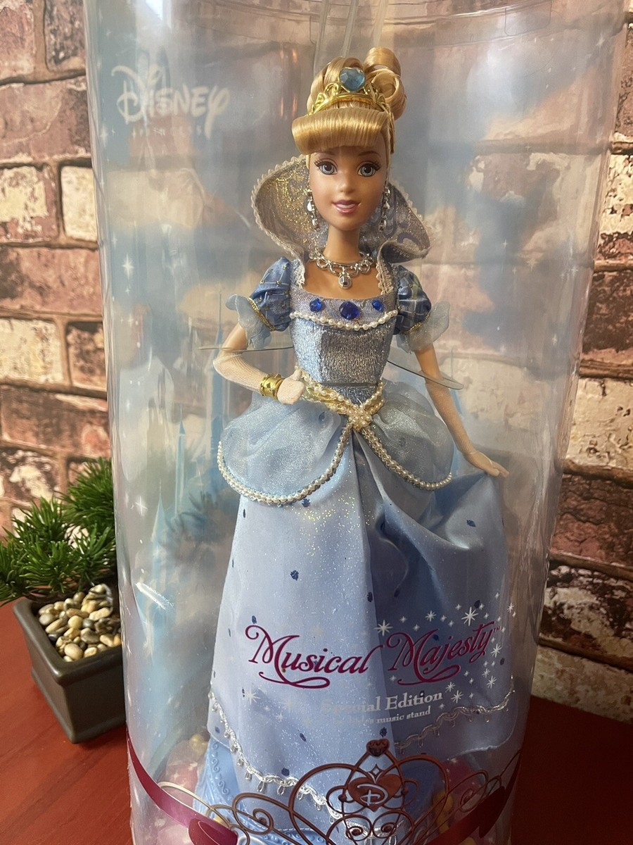 2008 Disney Princess Musical Majesty Cinderella Doll Special
