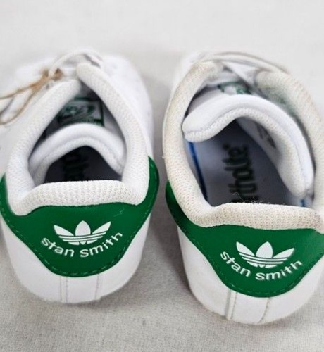 Neu Kleinkind Adidas Originals Stan Smith Freizeit Krippe Schuhe FY7890 100. Größe 2K.