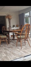 Beautiful Ercol Swan Back Dining Table and 6 Chairs In Good Condition Collection