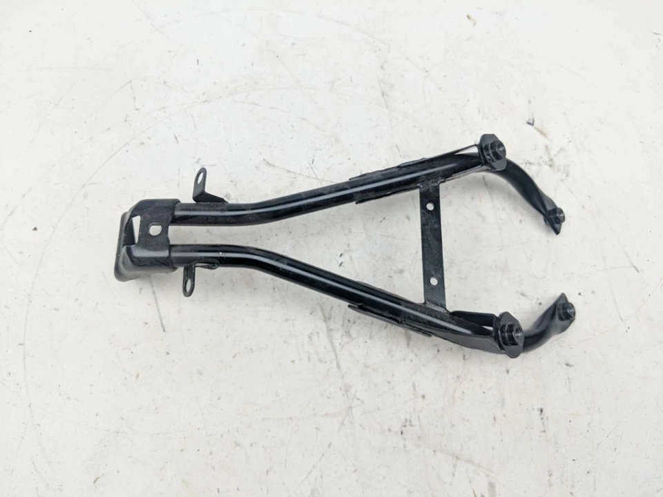 Soporte de montaje de cuadro trasero Honda Grom 125 20 Foto 4 de 4