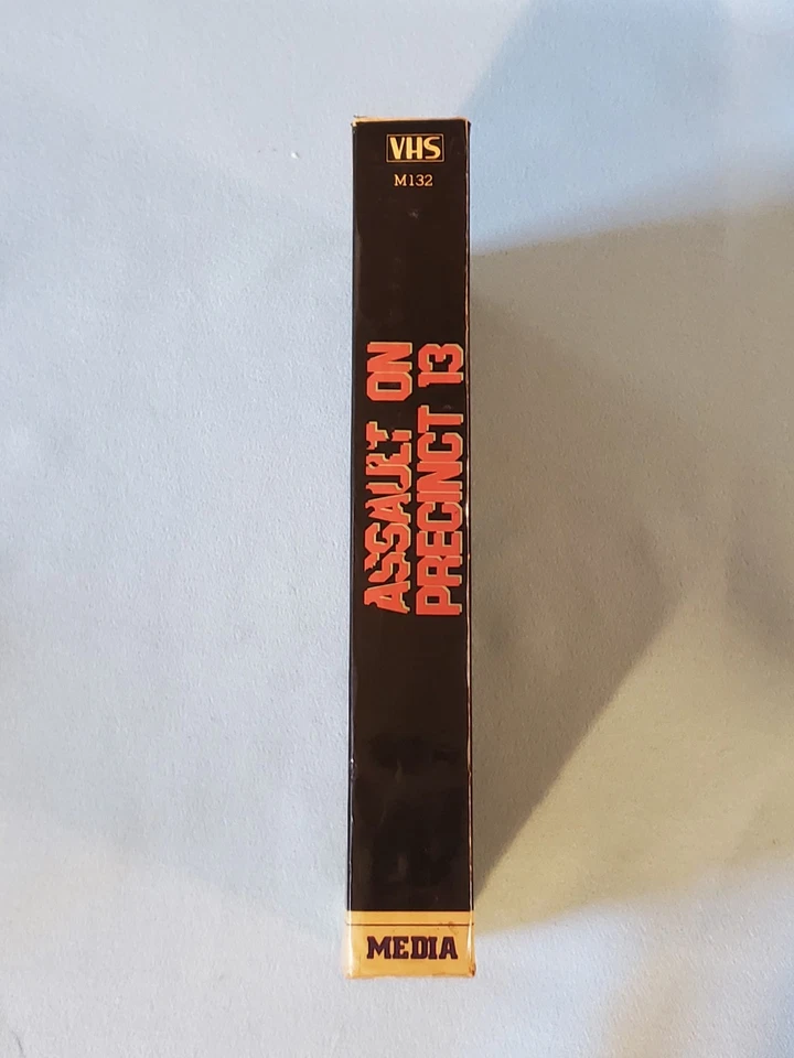 ASSAULT ON PRECINCT 13 VHS MEDIA VIDEO JOHN CARPENTER ACTION LAPD LOS ANGELES - Image 4 of 4