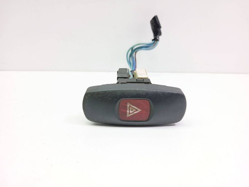 Fiat Bravo - Brava 2000 Schalter Warnblinkanlage A223 UST116079