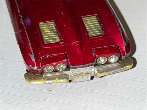 CORGI 310 CHEVROLET CORVETTE STINGRAY METALLIC CERISE VINTAGE 1960s HEADLIGHTS - Picture 15 of 19