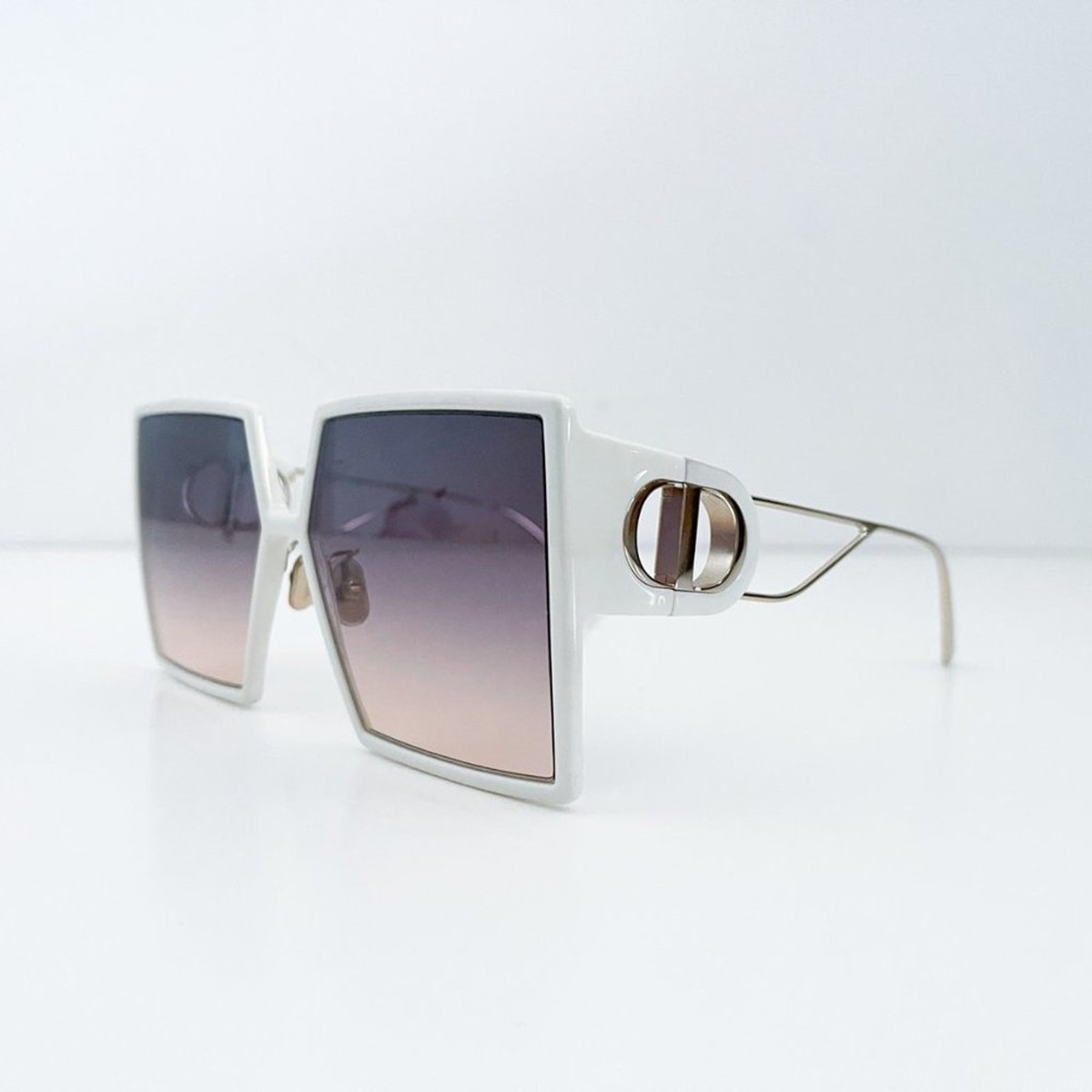 DIOR EYEWEAR 30Montaigne SU Oversized Sunglasses White 58MM 