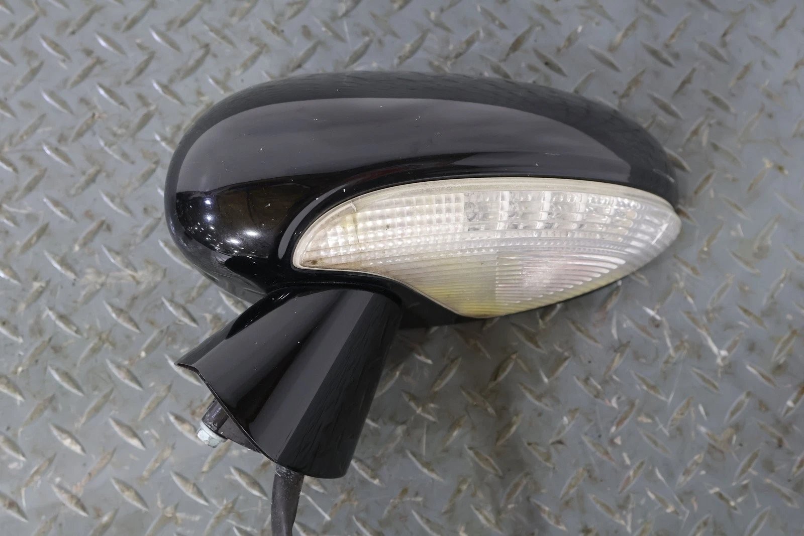 06-12 Bentley Flying Spur Left LH Power Door Mirror (Black Respray) Tested