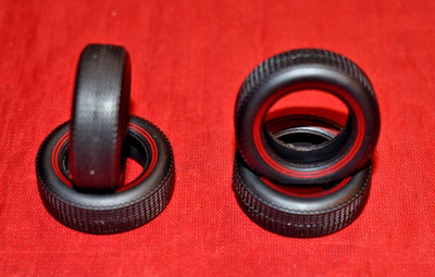 AMT 60's Style Dual Red Wall Tires 14 Inch 1/25