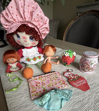 Strawberry Shortcake Play Doll Lot w/ Accessories, Keychain Tin