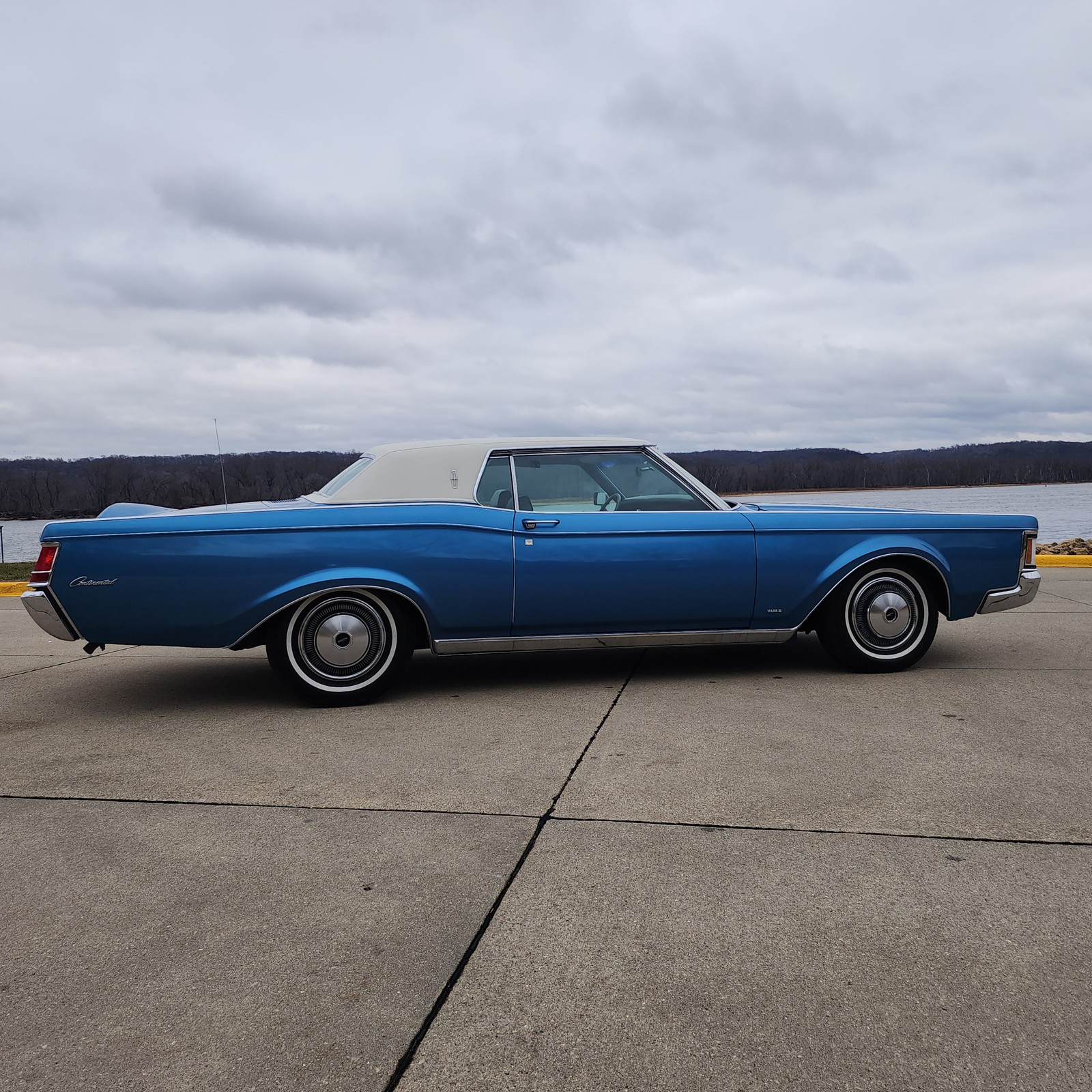 1971 Lincoln Continental for sale in Guttenberg Iowa