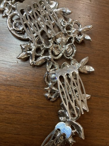 Vintage Large Hair Comb Crystals - Picture 7 of 8