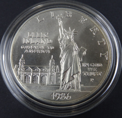 1986-P Statue of Liberty Unc Silver Dollar US Mint Commemorative