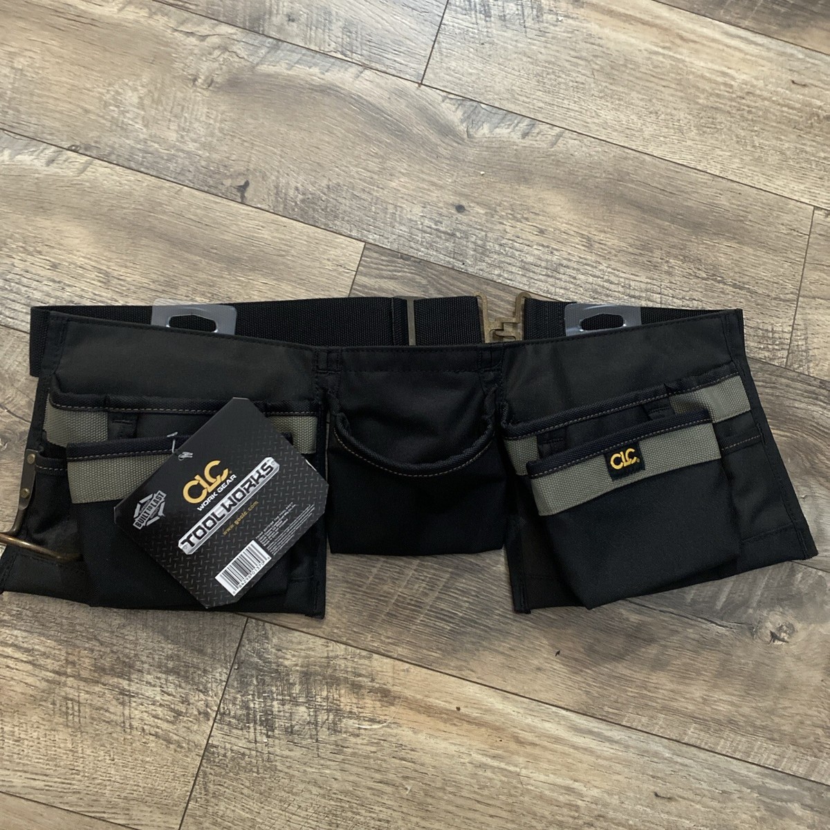 CLC 1370 Carpenter's Nail Tool Bag, Pockets