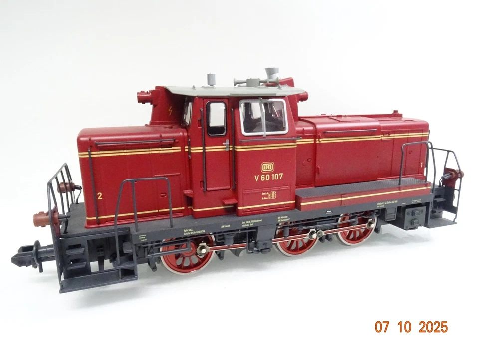 Märklin Maxi Spur 1 54321 Diesellok V 60 107 der DB Delta in OVP JL3392 - Bild 2 von 3