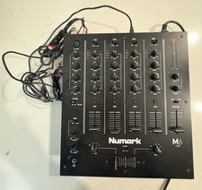 Numark M6USB Mixer DJ 4 canali con cavo alimentazione e altri - Leggi descrizione!