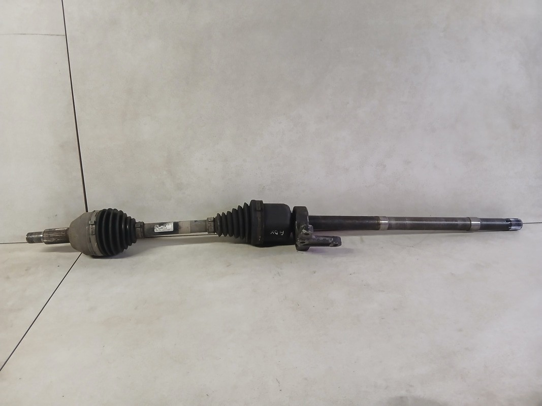 0403CAA00170N Semialbero ant. MAHINDRA XUV500 2.2 16V AWD W8 Suv 5p/d/2179cc