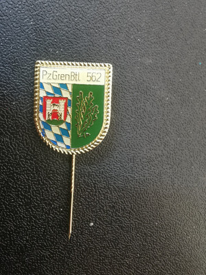 Alte Anstecknadel Bundeswehr - Panzergrenadierbataillon 562
